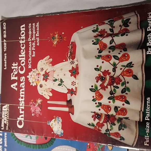 Vintage Leisure Arts Craft Leaflets 1005 Holiday Hoops and 1027 Felt Christmas - Picture 2 of 10